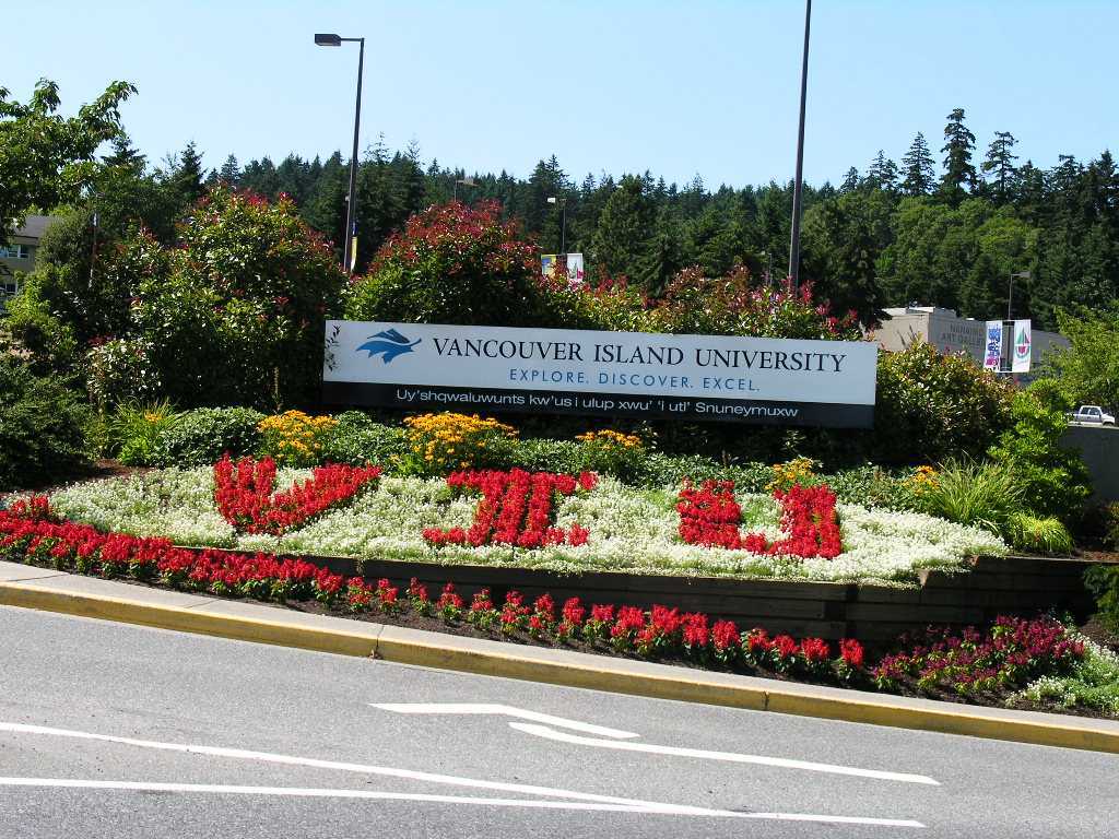 TRƯỜNG ĐẠI HỌC VANCOUVER ISLAND (VIU)